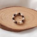 pierscionek-spinel-kamien-ksiezycowy-zloty.jpg