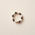 pierscionek-spinel-kamien-ksiezycowy-zloty1.jpg